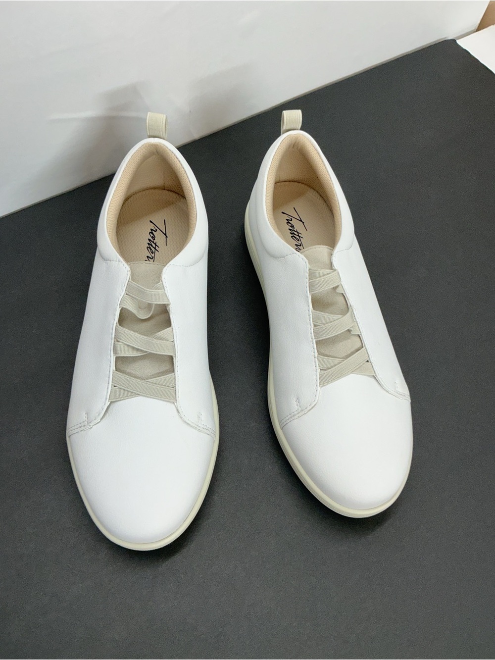 Trotters White Slip-On Sneakers with Cream Accents